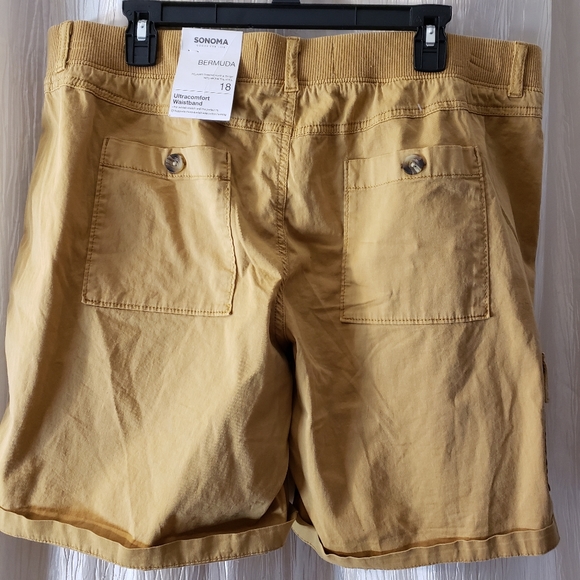 NWT Sonoma Cargo Camel Shortys Size 18 with stretchy waistband & 5 pockets - Picture 7 of 14